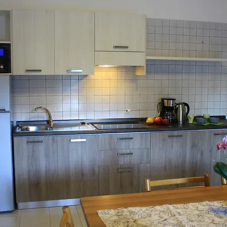 3muzen Hotel apartamentowy Tremosine